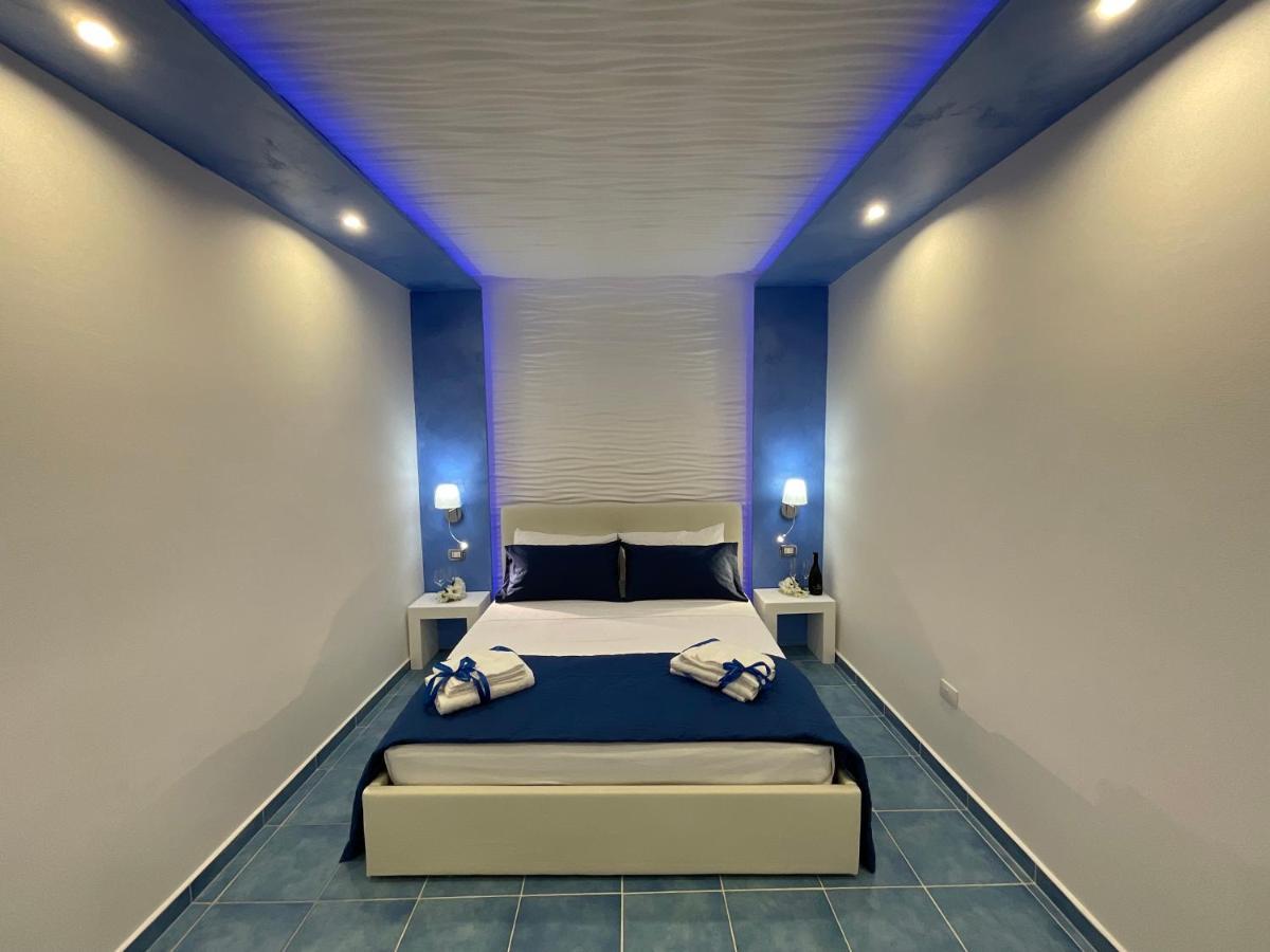Salento Sottovento Luxury Beb Panzió Torre Lapillo Kültér fotó