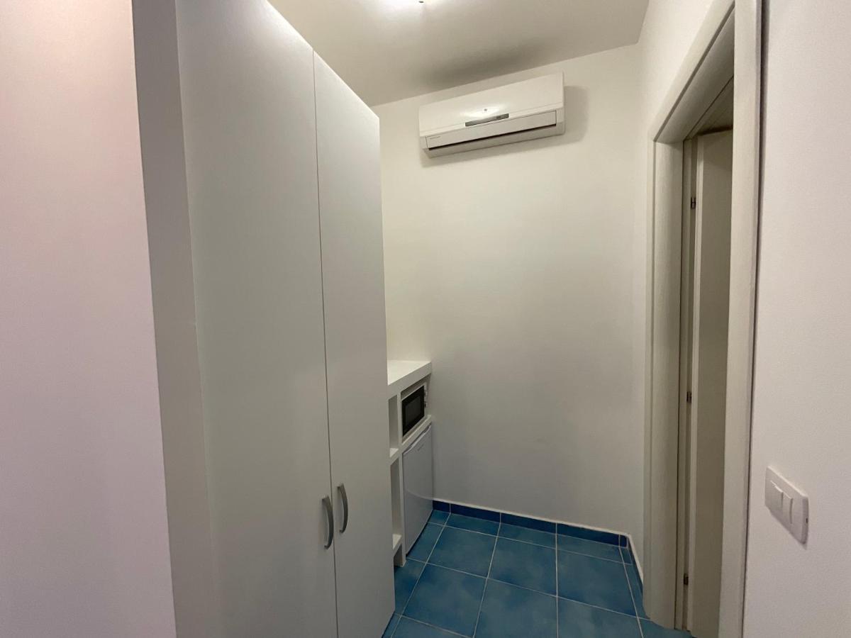 Salento Sottovento Luxury Beb Panzió Torre Lapillo Kültér fotó