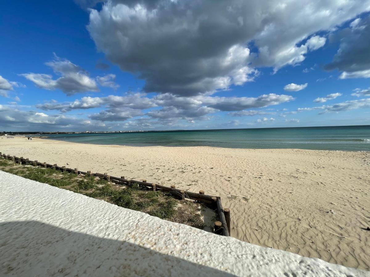 Salento Sottovento Luxury Beb Panzió Torre Lapillo Kültér fotó