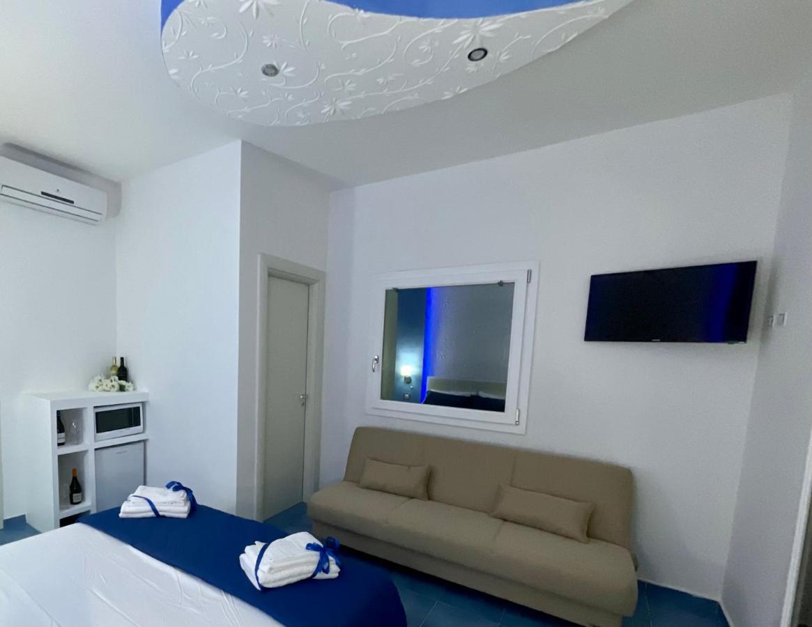 Salento Sottovento Luxury Beb Panzió Torre Lapillo Kültér fotó