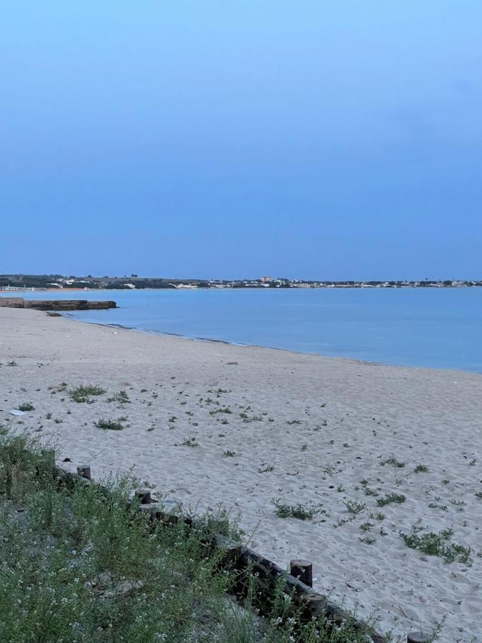 Salento Sottovento Luxury Beb Panzió Torre Lapillo Kültér fotó