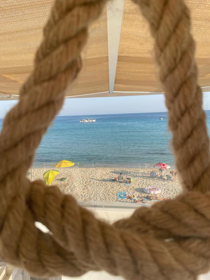 Salento Sottovento Luxury Beb Panzió Torre Lapillo Kültér fotó